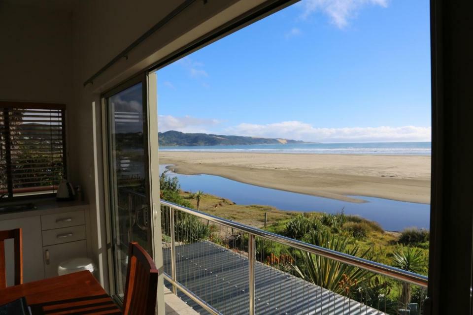 Gems Seaside Lodge 아히파라 외부 사진